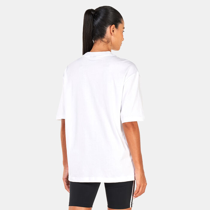 adidas Women's Future Icons Badge Of Sport Boyfriend T-Shirt White adidas Women's Future Icons Badge Of Sport Boyfriend T-Shirt White image number 1