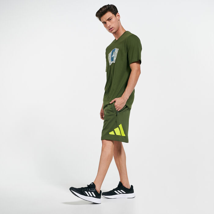 adidas Men's Sportswear Badge Of Sport Shorts Green adidas Men's Sportswear Badge Of Sport Shorts Green image number 2