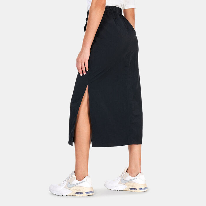 Nike Women's Sportswear Essential High-Waisted Woven Skirt Black Nike Women's Sportswear Essential High-Waisted Woven Skirt Black image number 1