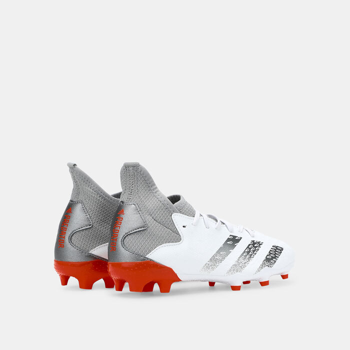 adidas Kids' Predator Freak.3 Firm-Ground Football Shoes (Younger and Older Kids) image number 2