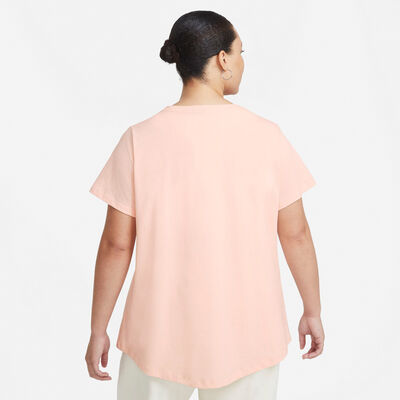 Nike Women's Sportswear Nature T-Shirt (Plus Size) Orange
