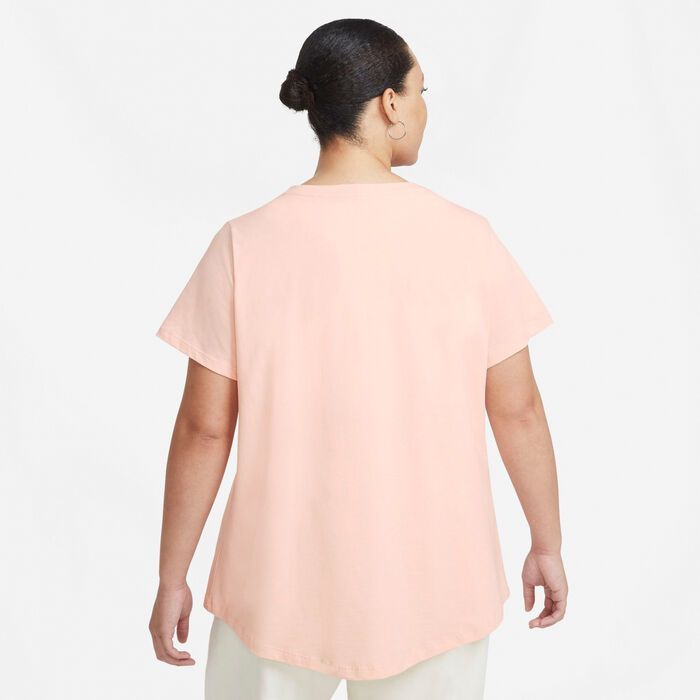 Nike Women's Sportswear Nature T-Shirt (Plus Size) Orange Nike Women's Sportswear Nature T-Shirt (Plus Size) Orange image number 1