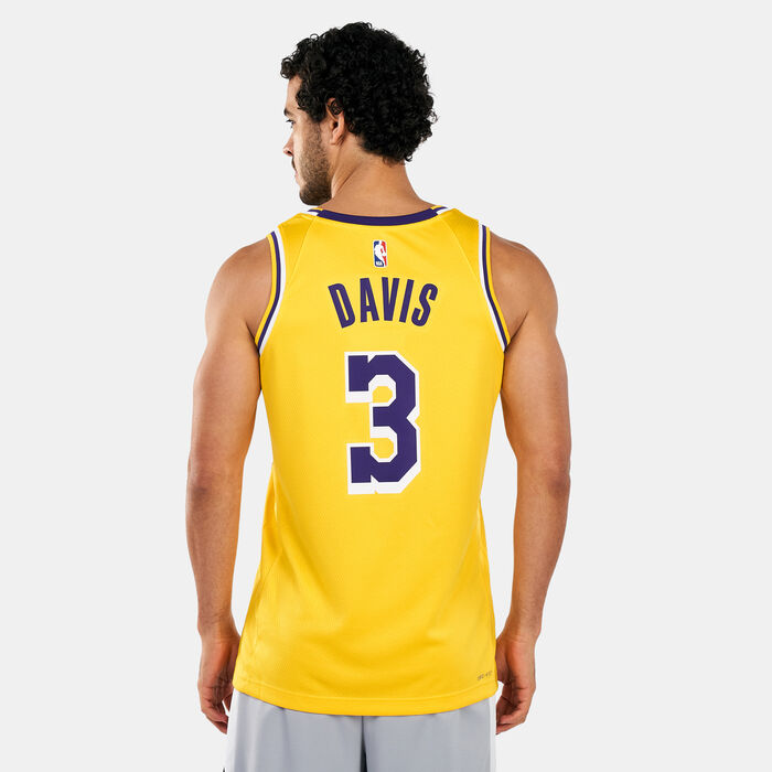 Nike Men's NBA Los Angeles Lakers LeBron James Icon Edition Swingman Jersey Multi Nike Men's NBA Los Angeles Lakers LeBron James Icon Edition Swingman Jersey Multi image number 1