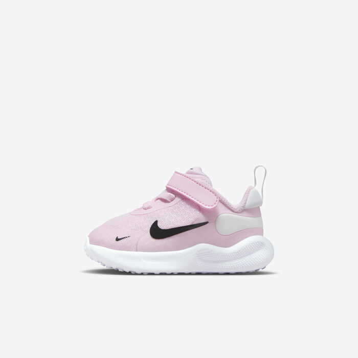 Nike Kids' Revolution 7 Shoes Pink Nike Kids' Revolution 7 Shoes Pink image number 0