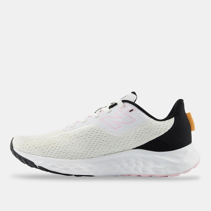 New Balance Women's Fresh Foam Arishi v4 Shoes White image number 2