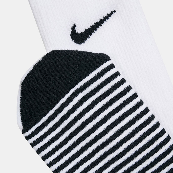 Nike Men's Squad Crew Socks White Nike Men's Squad Crew Socks White image number 1
