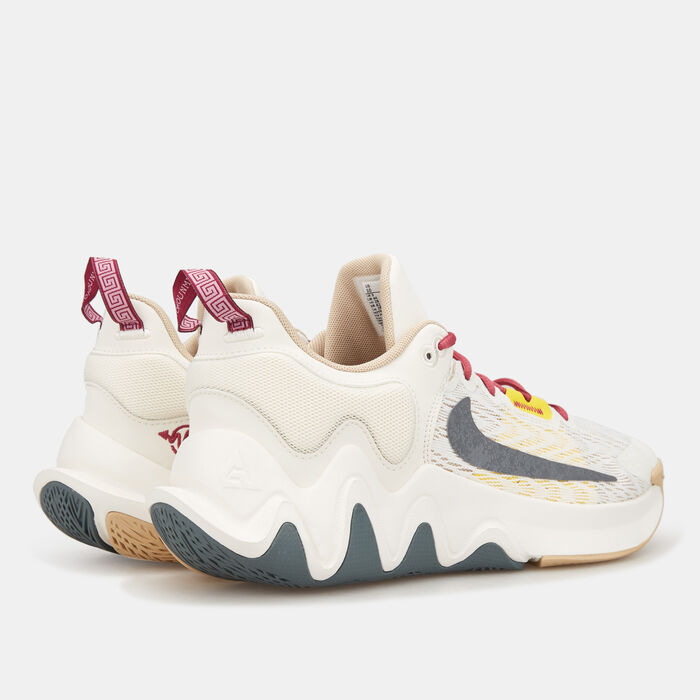 Nike Men's Giannis Immortality 2 Basketball Shoe White Nike Men's Giannis Immortality 2 Basketball Shoe White image number 3