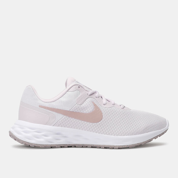 Nike Women's Revolution 6 Next Nature Shoe Ivory Nike Women's Revolution 6 Next Nature Shoe Ivory image number 0