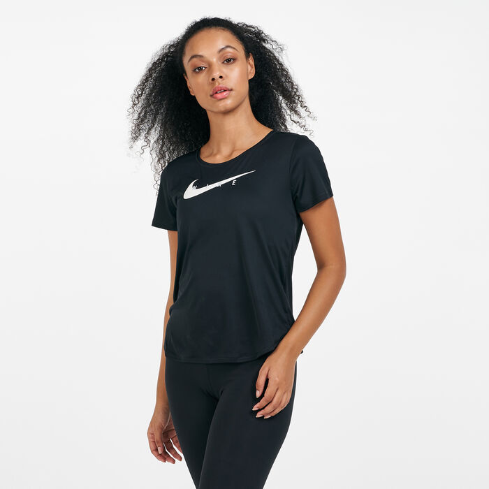 Nike Women's Swoosh Run T-Shirt Black Nike Women's Swoosh Run T-Shirt Black image number 0