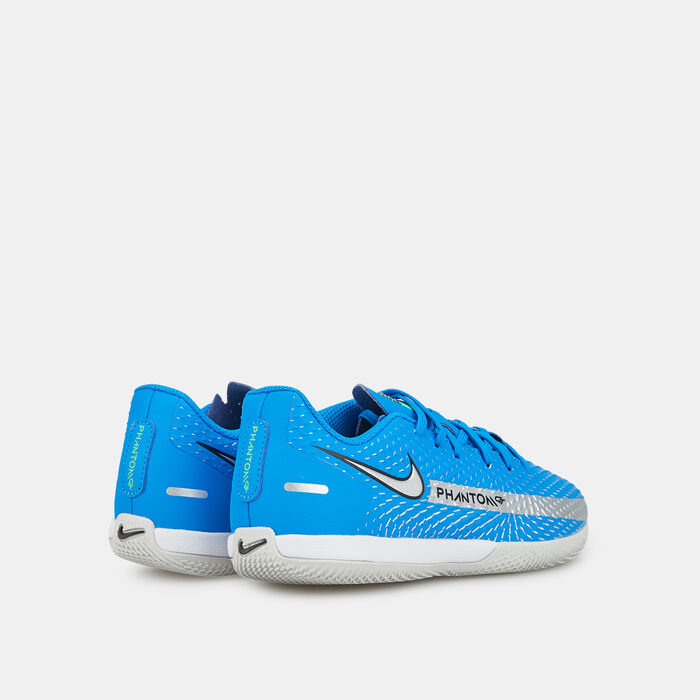 Nike Kids' Phantom GT Academy Indoor Court Football Shoe (Older Kids) Blue image number 2
