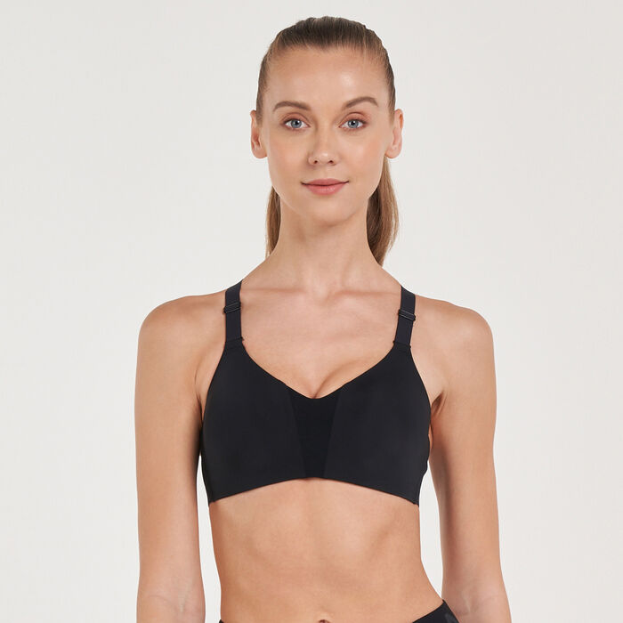 Nike Women's Rival Sports Bra Black Nike Women's Rival Sports Bra Black image number 0