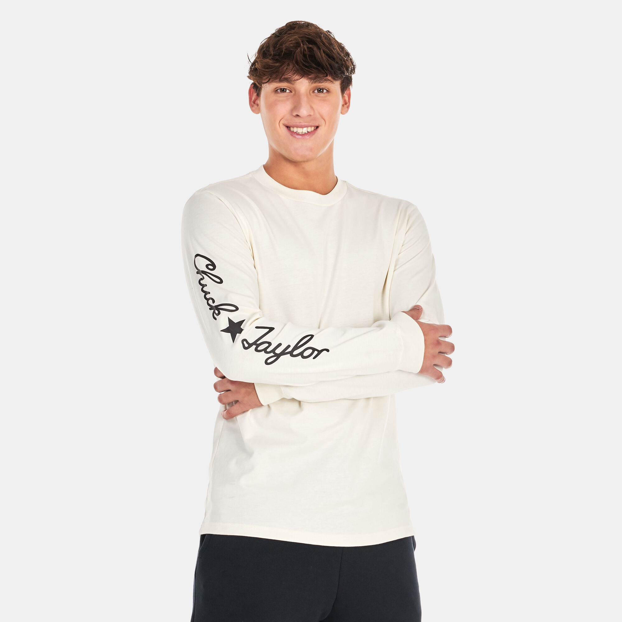 Logo Placement Script Star T Shirt White Converse in Qatar SSS