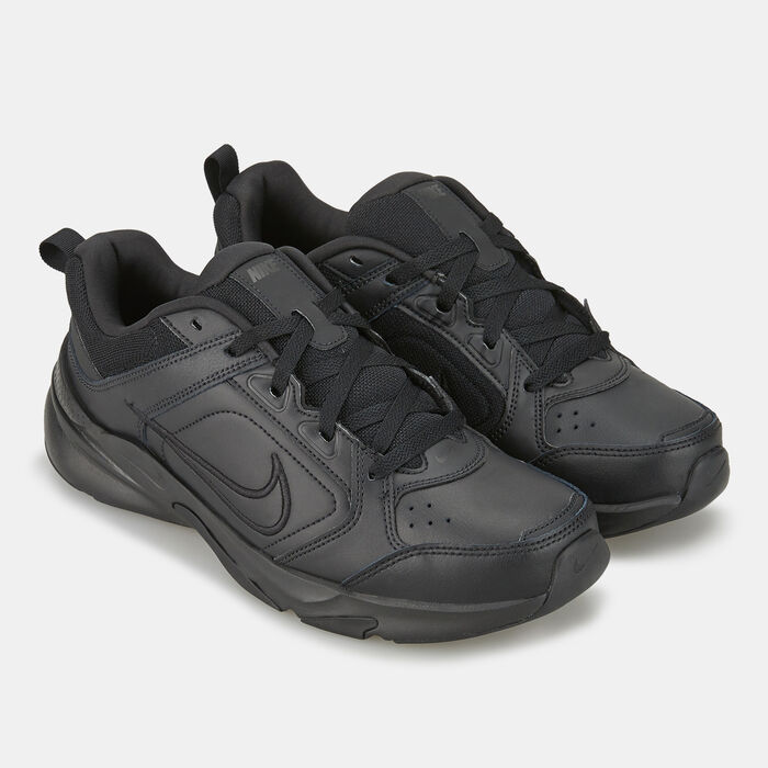 Nike Men's Defy All Day Training Shoe Black Nike Men's Defy All Day Training Shoe Black image number 1