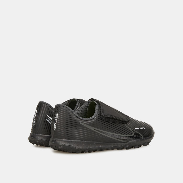 Nike Kids' Mercurial Vapor 15 Club Turf Ground Football Shoe (Younger Kids) Black Nike Kids' Mercurial Vapor 15 Club Turf Ground Football Shoe (Younger Kids) Black image number 2