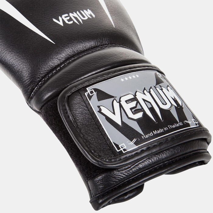 Venum Giant 3.0 Boxing Gloves Black image number 7