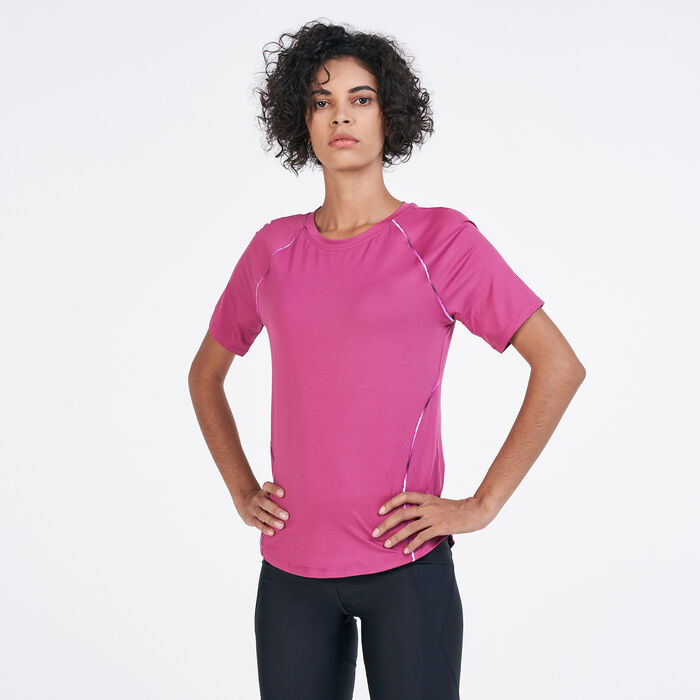 Under Armour Women's RUSH™ T-Shirt Pink Under Armour Women's RUSH™ T-Shirt Pink image number 0