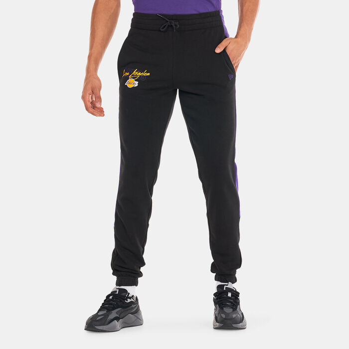 New Era Men's Los Angeles Lakers Script Joggers Black image number 0