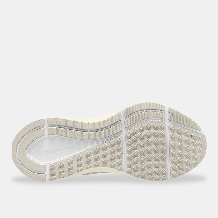 Nike Women's Air Zoom Structure 25 Shoe Ivory Nike Women's Air Zoom Structure 25 Shoe Ivory image number 2