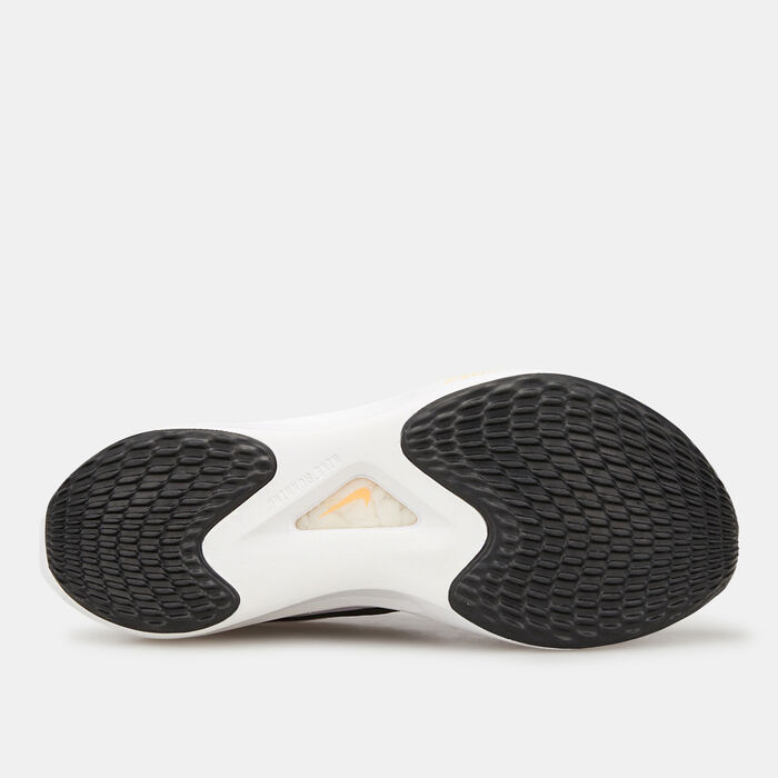 Nike Women's Zoom Fly 5 Road Running Shoe Grey image number 3