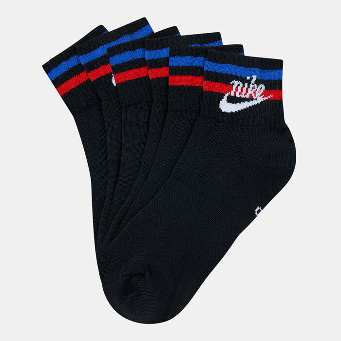 Nike Everyday Essential Ankle Socks (3 Pack) Black image number 0
