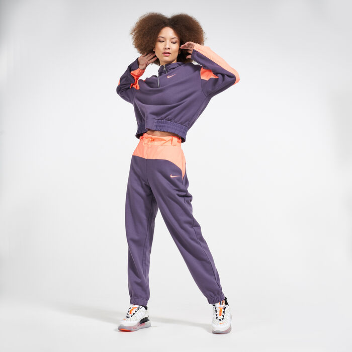 Nike Women's Sportswear Icon Clash Sweatpants Purple Nike Women's Sportswear Icon Clash Sweatpants Purple image number 2