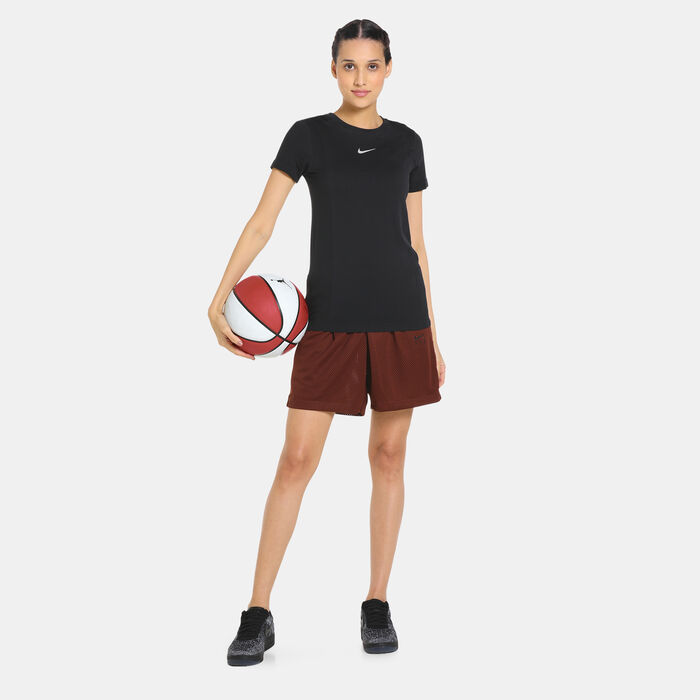 Nike Women's Swoosh Fly Basketball Shorts Brown Nike Women's Swoosh Fly Basketball Shorts Brown image number 2