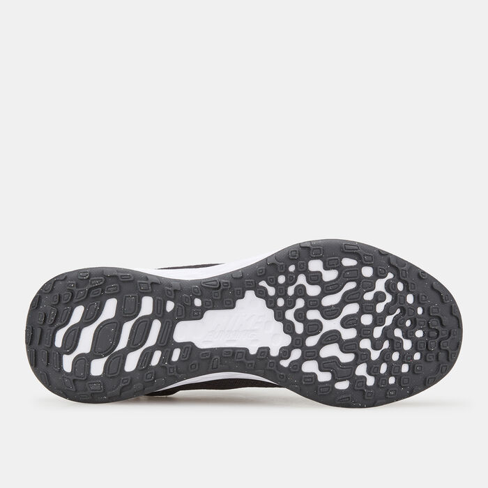 Nike Women's Revolution 6 FlyEase Next Nature Shoe Black Nike Women's Revolution 6 FlyEase Next Nature Shoe Black image number 3