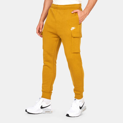 Nike Men's Sports Club Cargo Pants yellow