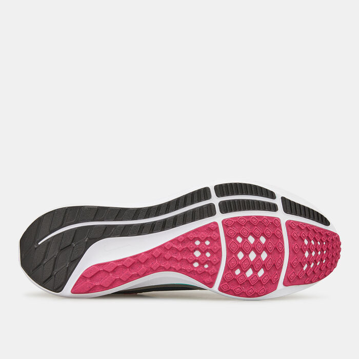 Nike Women's Pegasus 40 Road Running Shoe Green Nike Women's Pegasus 40 Road Running Shoe Green image number 4