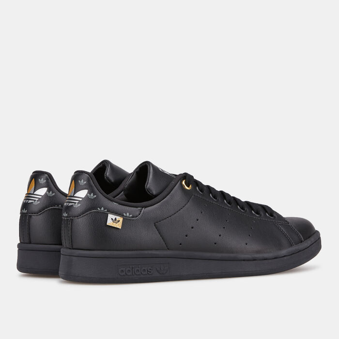 adidas Originals Women's Stan Smith Shoe Black adidas Originals Women's Stan Smith Shoe Black image number 2