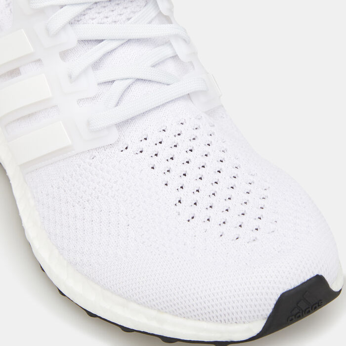 adidas Men's Ultraboost 5.0 DNA Shoe White adidas Men's Ultraboost 5.0 DNA Shoe White image number 4