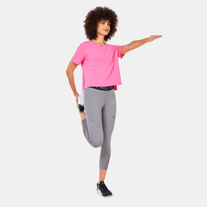 Nike Women's Yoga Dri-FIT Training Top Pink Nike Women's Yoga Dri-FIT Training Top Pink image number 2