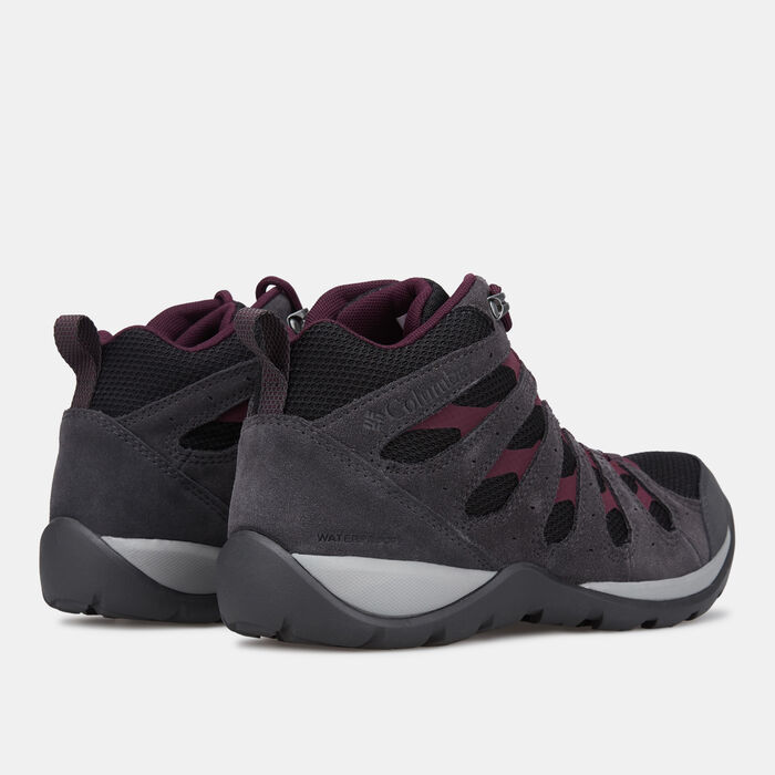 Columbia Women's Redmond™ V2 Waterproof Mid Shoe Columbia Women's Redmond™ V2 Waterproof Mid Shoe image number 2