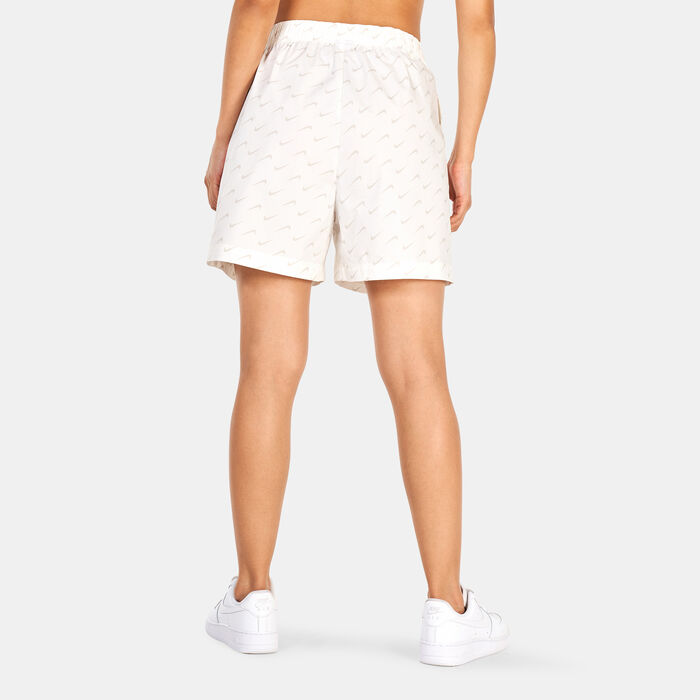 Nike Women's Sportswear Everyday Woven High-Rise Shorts Ivory Nike Women's Sportswear Everyday Woven High-Rise Shorts Ivory image number 1