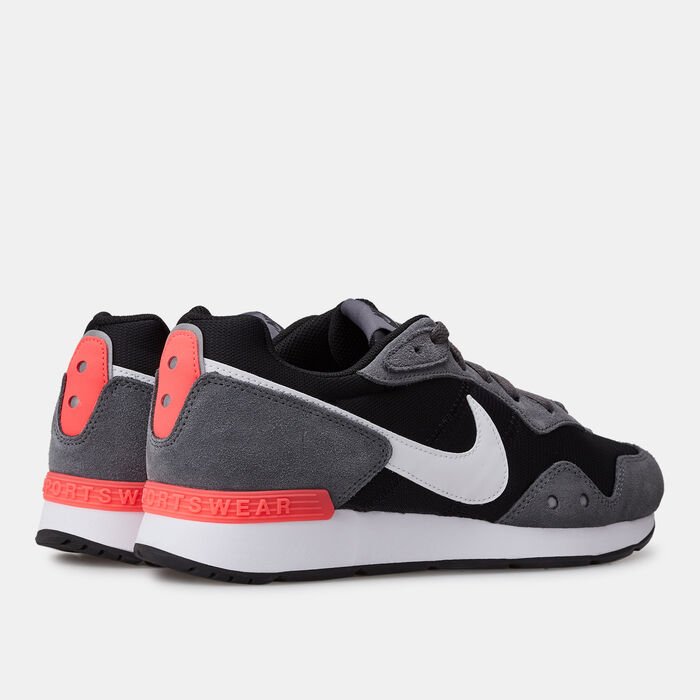 Nike Men's Venture Runner Shoe Grey Nike Men's Venture Runner Shoe Grey image number 2