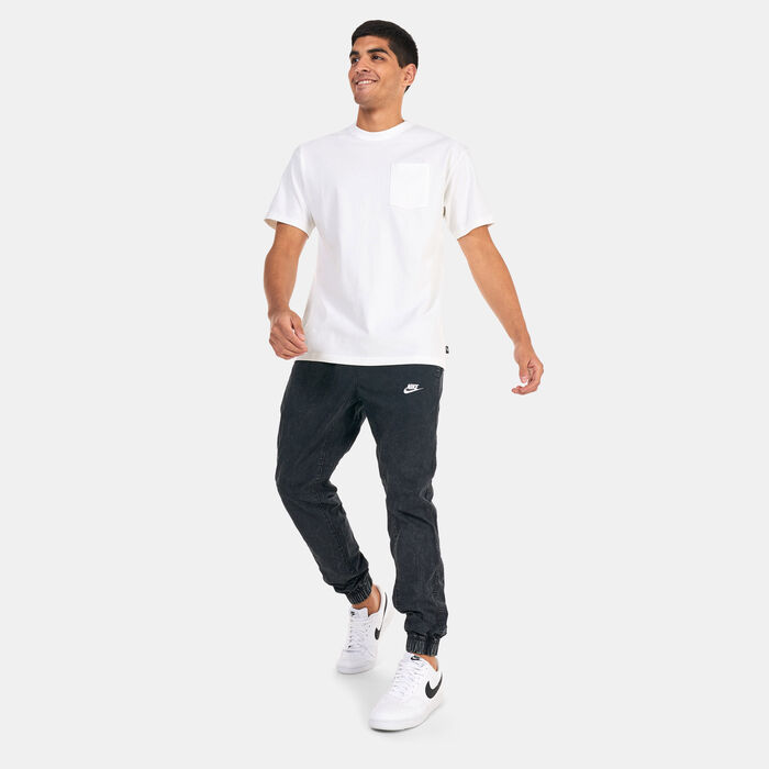 Nike Men's Sportswear Premium Essentials Pocket T-Shirt White image number 2