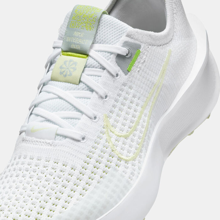 Nike Women's Interact Road Running Shoes White image number 4