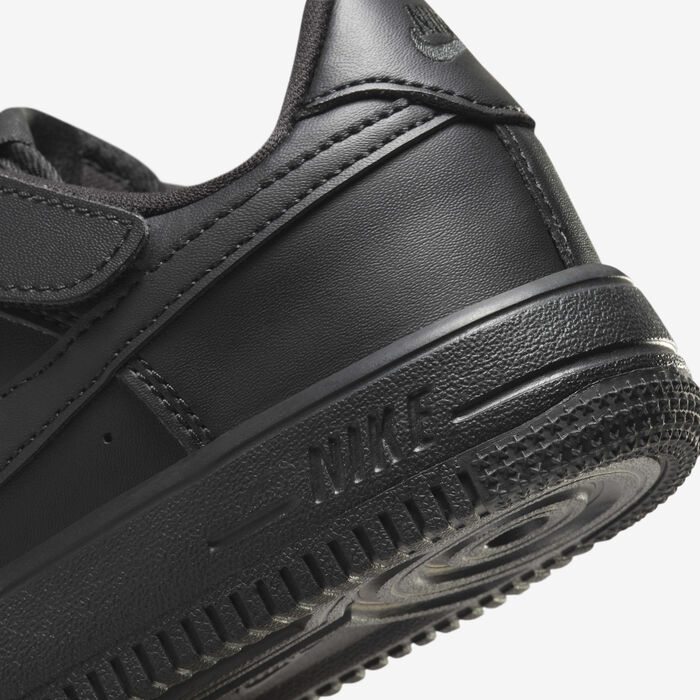 Nike Kids' Force 1 Low EasyOn Shoes Black Nike Kids' Force 1 Low EasyOn Shoes Black image number 7