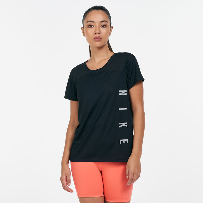 Nike Women's Miler Run Division Top Black image number 0