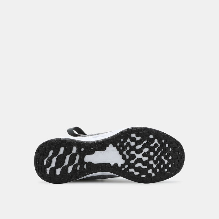 Nike Kids' Revolution 6 FlyEase Shoe Grey Nike Kids' Revolution 6 FlyEase Shoe Grey image number 3