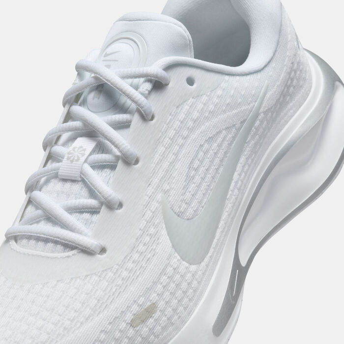 Nike Women's Journey Run Road Running Shoes White Nike Women's Journey Run Road Running Shoes White image number 4