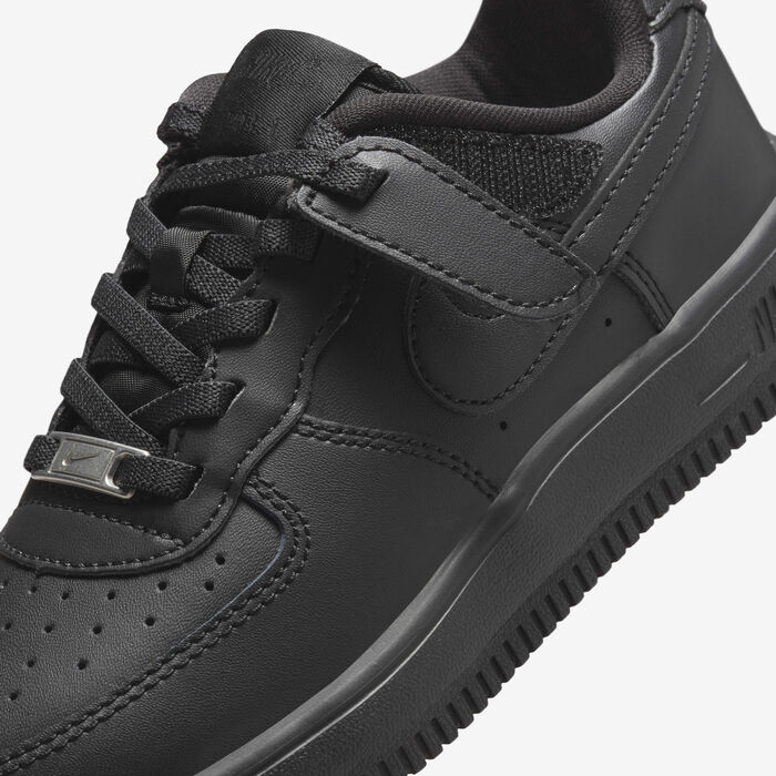 Nike Kids' Force 1 Low EasyOn Shoes Black Nike Kids' Force 1 Low EasyOn Shoes Black image number 6