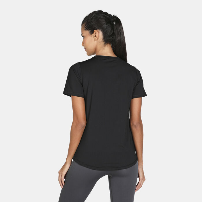 adidas Women's Badge of Sport T-Shirt Black adidas Women's Badge of Sport T-Shirt Black image number 1