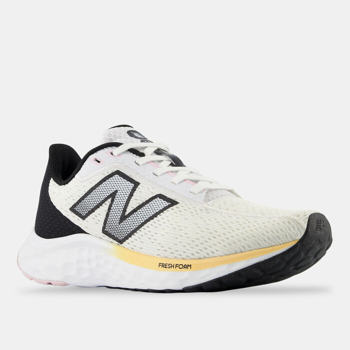 New Balance Women's Fresh Foam Arishi v4 Shoes White image number 1