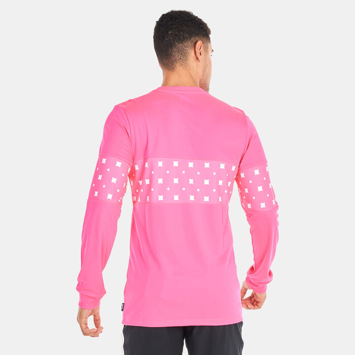Nike Men's FC Dri-FIT Libero Graphic Long-Sleeve Football Top Pink Nike Men's FC Dri-FIT Libero Graphic Long-Sleeve Football Top Pink image number 1