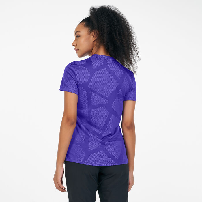 Nike Golf Women's Golf Breathe Jacquard T-Shirt Purple Nike Golf Women's Golf Breathe Jacquard T-Shirt Purple image number 1