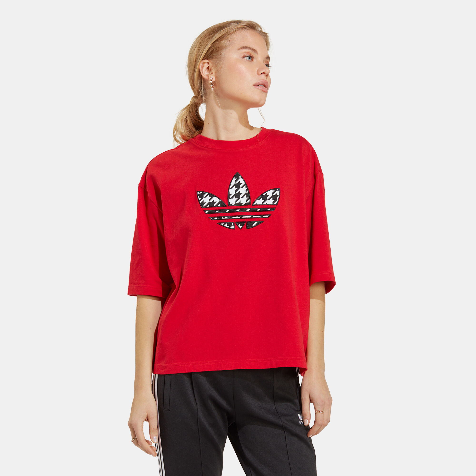 Women s Originals Houndstooth Trefoil Infill T Shirt Red adidas Originals in Qatar SSS