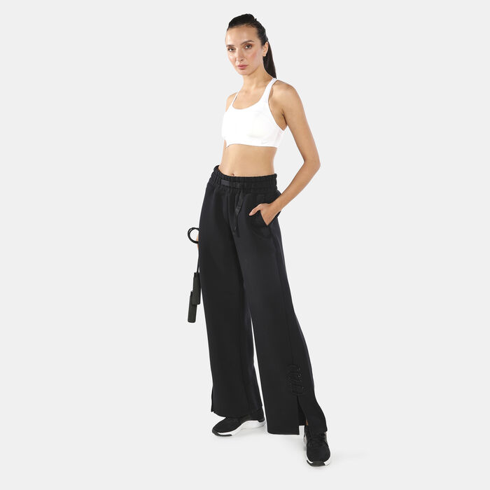 Nike Women's Alpha Sports Bra White Nike Women's Alpha Sports Bra White image number 2