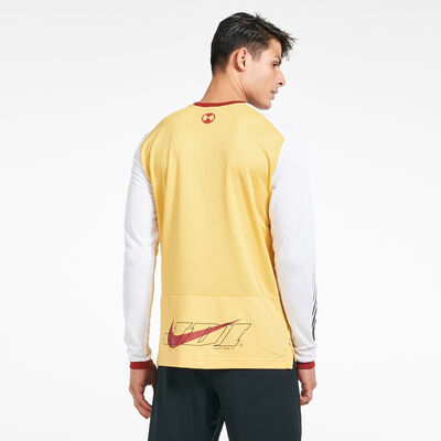 Nike Men's SC T-Shirt yellow Nike Men's SC T-Shirt yellow