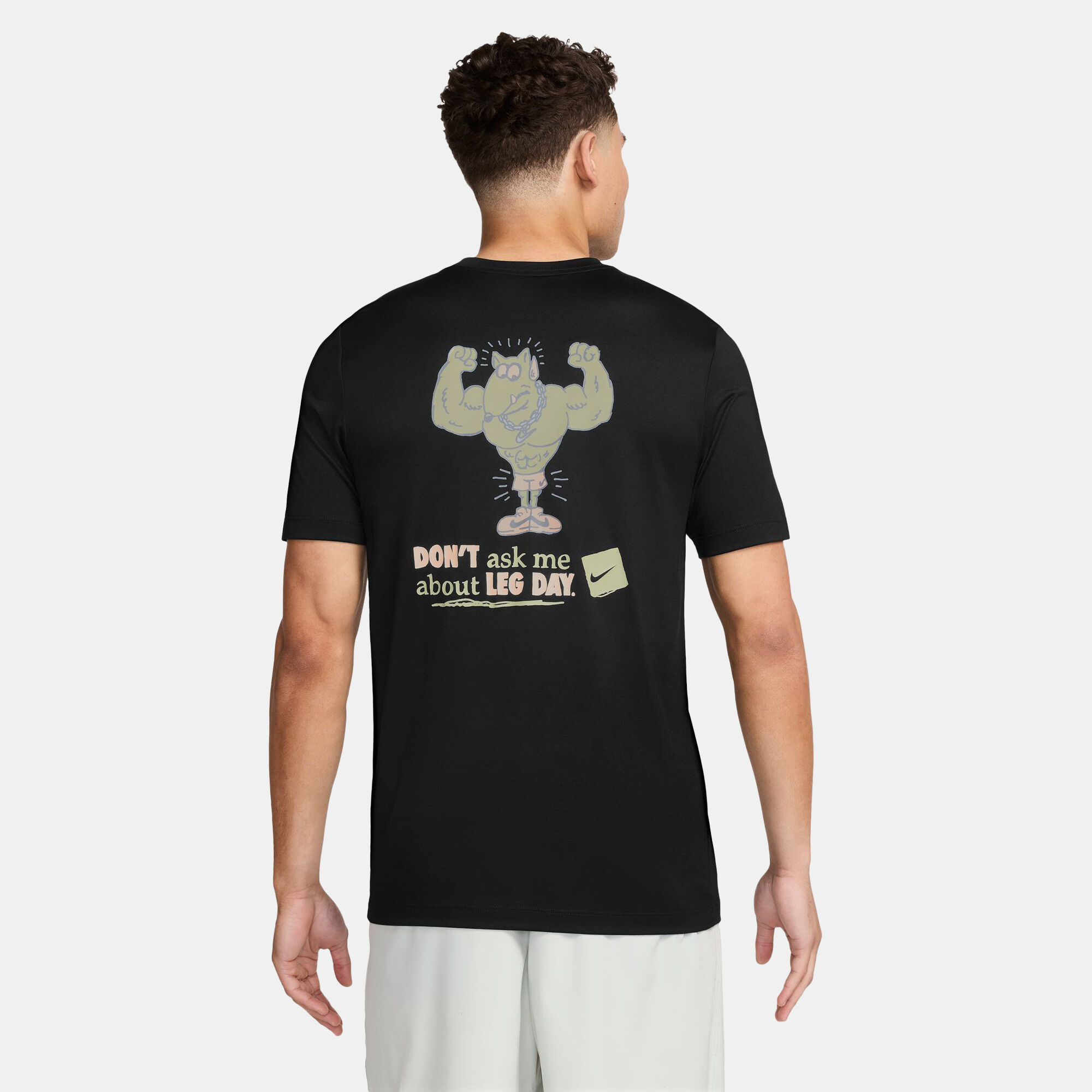 Men s Dri FIT Training T Shirt Black Nike in Qatar SSS